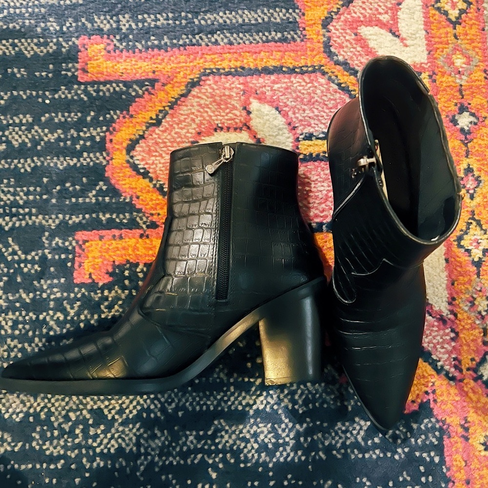 LIKE NEW - Black Snakeskin Ankle Booties